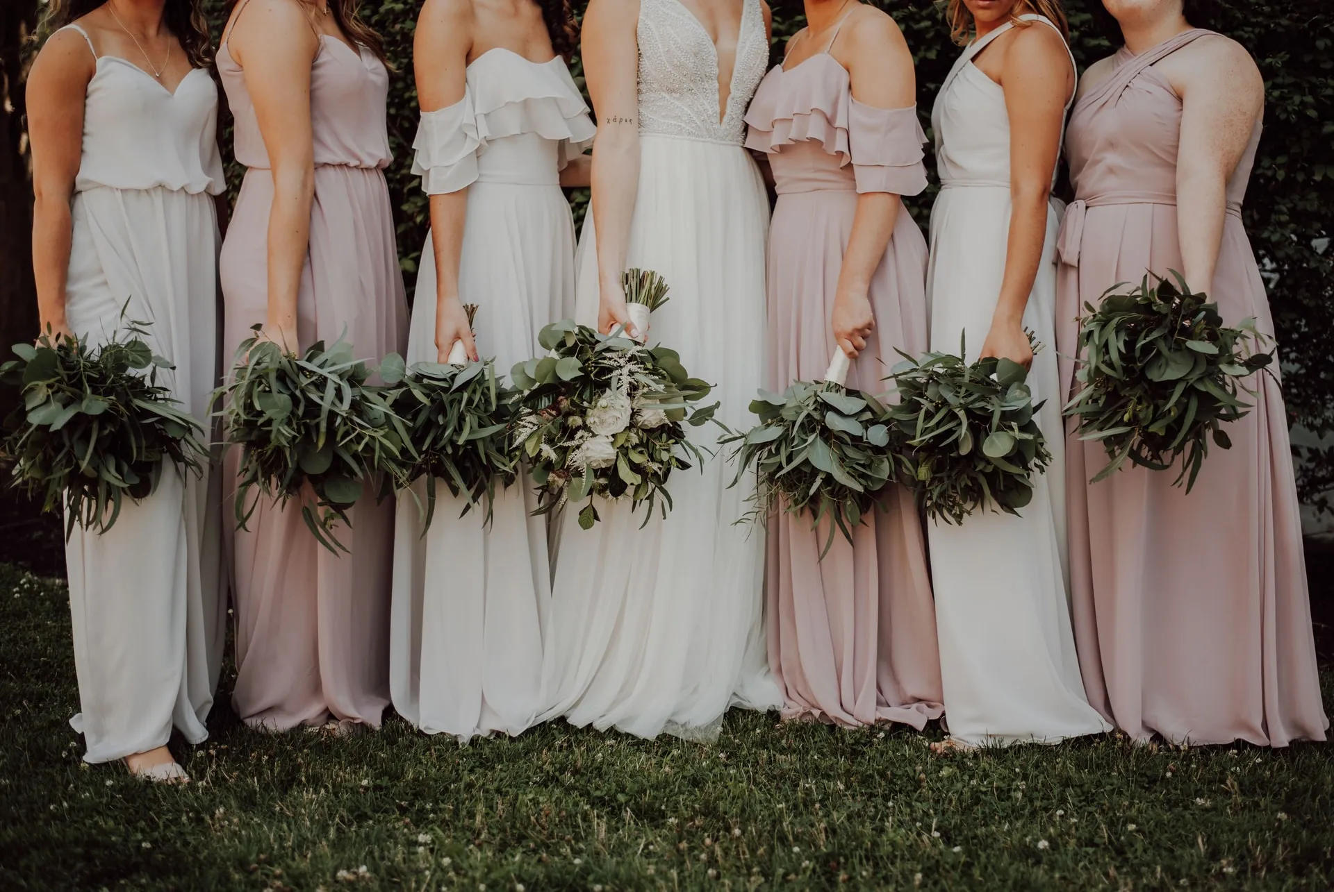 Mona Lisa Ivy — Full Wedding Planning